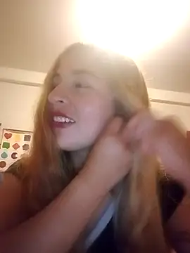 Snapshot of Lana_pohenix chatting on November 4, 2:43 am Lana pohenix online show from November 4, 2:43 am