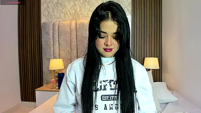 Snapshot of goddessfeetxx chatting on October 17, 8:44 pm goddessfeetxx online show from October 17, 8:44 pm