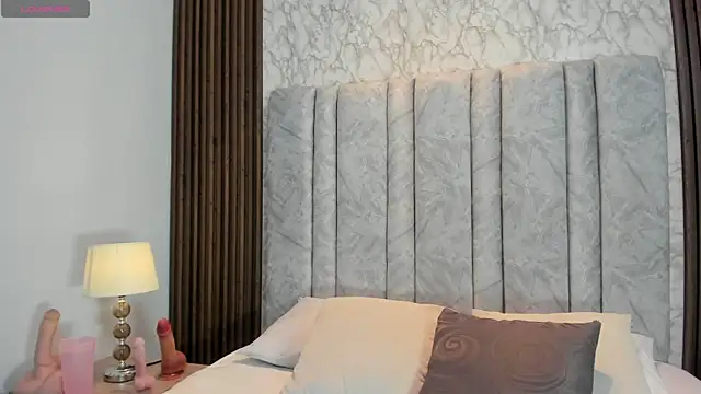 Snapshot of goddessfeetxx chatting on November 10, 8:19 pm goddessfeetxx online show from November 10, 8:19 pm