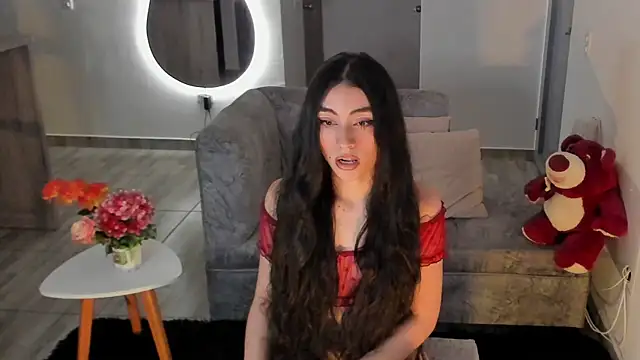 BritanyLnx online show from April 10, 12:05 am