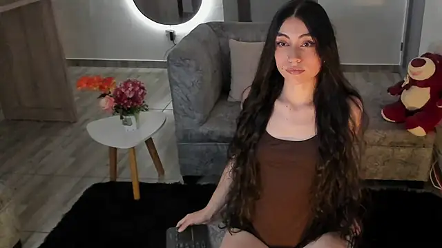 BritanyLnx online show from April 13, 12:16 am