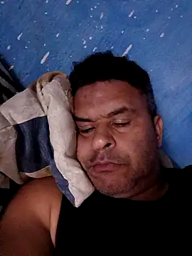 Snapshot of mineiro0388 chatting on November 25, 3:28 am mineiro0388 online show from November 25, 3:28 am