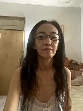 princessD077 online show from November 4, 6:56 am