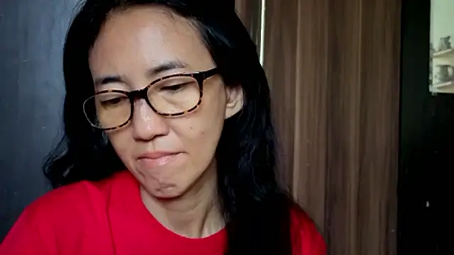 princessD077 online show from March 4, 3:56 am