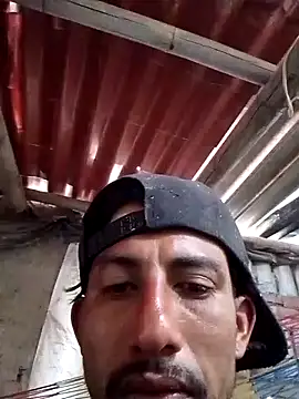 Snapshot of Orlao25cm chatting on October 17, 3:47 pm Orlao25cm online show from October 17, 3:47 pm