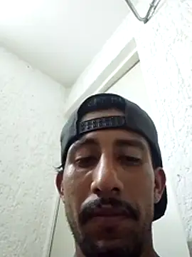 Snapshot of Orlao25cm chatting on October 23, 4:45 am Orlao25cm online show from October 23, 4:45 am