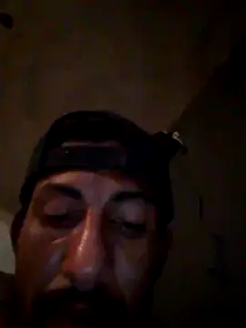 Snapshot of Orlao25cm chatting on November 23, 3:17 am Orlao25cm online show from November 23, 3:17 am