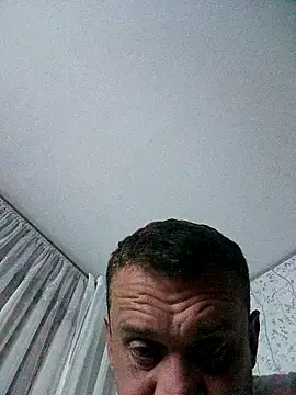 Snapshot of PeteR1987- chatting on October 21, 8:20 pm PeteR1987- online show from October 21, 8:20 pm