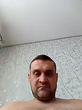 Snapshot of PeteR1987- chatting on December 18, 9:37 am PeteR1987- online show from December 18, 9:37 am