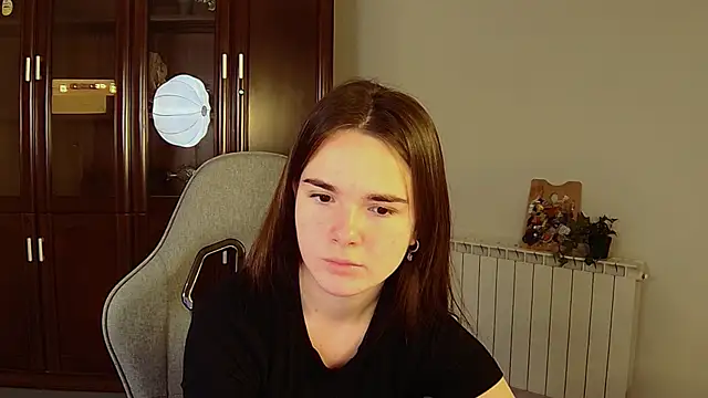 May Bloom online show from October 29, 5:31 am