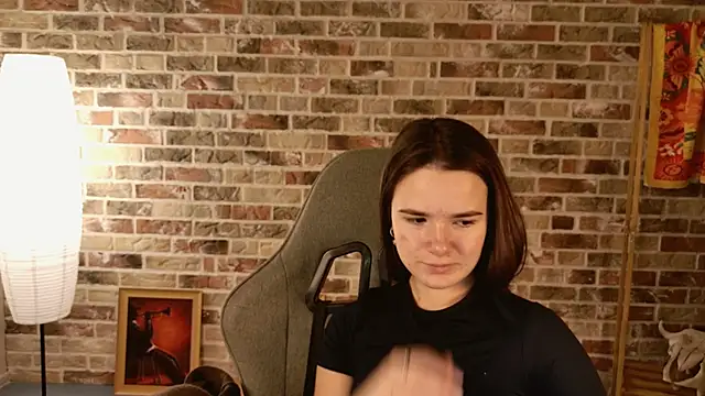 May Bloom online show from December 18, 5:13 am