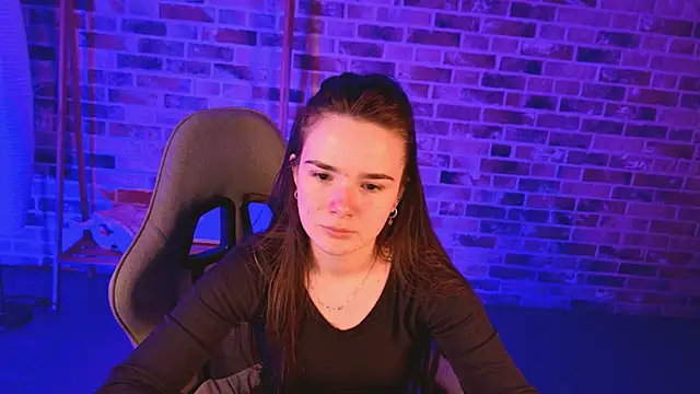 May Bloom online show from April 18, 10:08 am