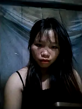 linh-miu99 online show from October 18, 12:50 pm