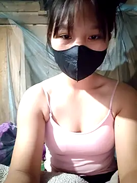 linh-miu99 online show from November 23, 2:00 am