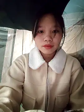 linh-miu99 online show from January 31, 9:24 pm