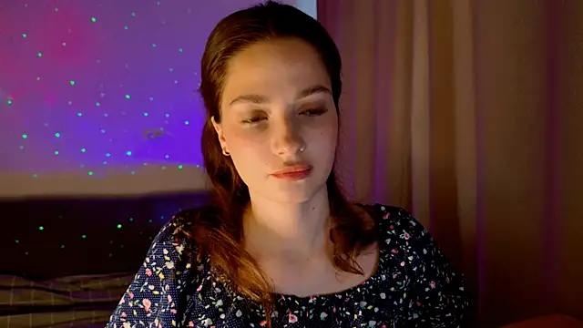 Snapshot of KiraVair chatting on May 12, 12:46 pm KiraVair online show from May 12, 12:46 pm