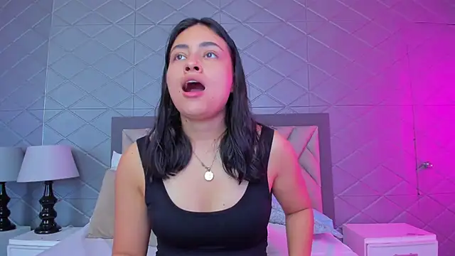 ViolettRouse online show from January 7, 3:36 pm