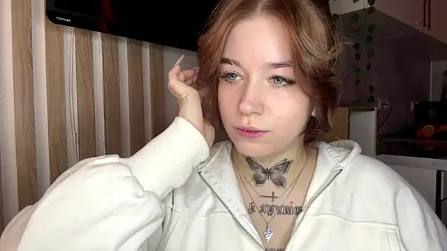 Snapshot of Babymoney_2007 chatting on January 9, 9:16 pm Babymoney 2007 online show from January 9, 9:16 pm