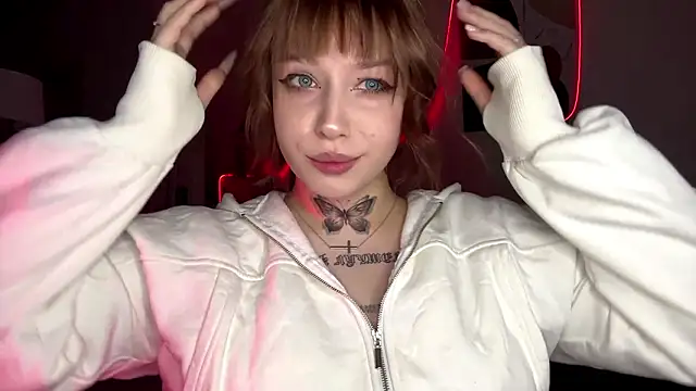 Snapshot of Babymoney_2007 chatting on February 7, 11:08 pm Babymoney 2007 online show from February 7, 11:08 pm