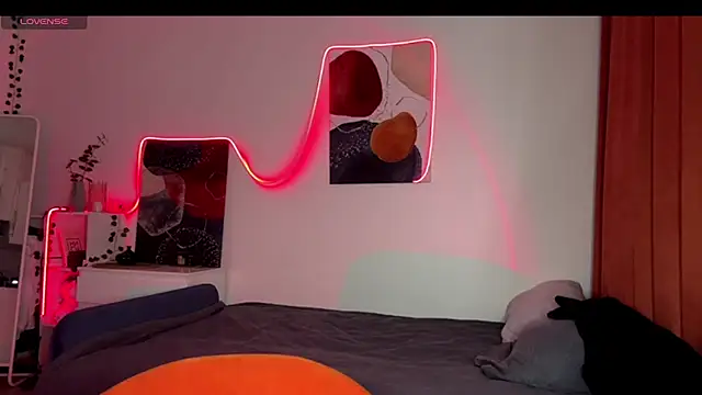 Snapshot of Babymoney_2007 chatting on February 8, 9:18 pm Babymoney 2007 online show from February 8, 9:18 pm