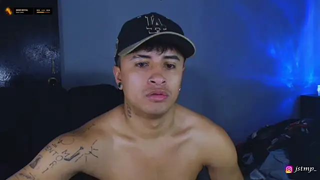 Snapshot of jhon_mendoza_ chatting on November 5, 1:22 pm jhon mendoza online show from November 5, 1:22 pm