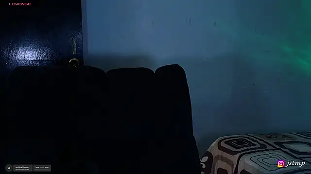 Snapshot of jhon_mendoza_ chatting on November 7, 2:17 pm jhon mendoza online show from November 7, 2:17 pm