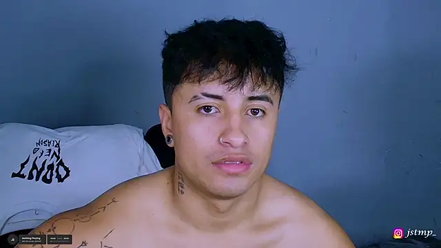 Snapshot of jhon_mendoza_ chatting on November 16, 6:57 pm jhon mendoza online show from November 16, 6:57 pm