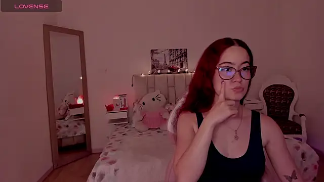 Amaraa couper1 online show from February 7, 4:16 am