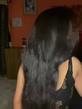 Snapshot of Dipu_cute chatting on March 18, 8:23 pm Dipu cute online show from March 18, 8:23 pm