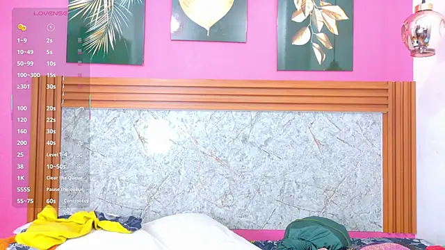 matureahomegirl online show from February 6, 3:00 am