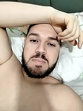 Snapshot of Branquinhowm chatting on November 18, 2:28 am Branquinhowm online show from November 18, 2:28 am