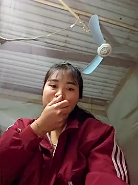 Squirrel-Pear online show from November 20, 9:14 pm