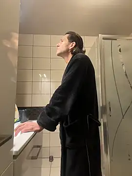 kon77777 online show from November 30, 4:49 am