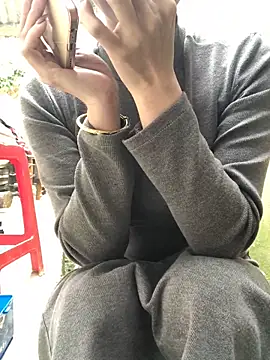 Kylie beem online show from February 7, 1:31 am