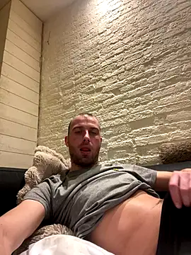 Rotteei1 online show from December 16, 6:13 pm