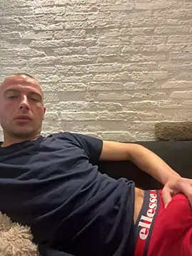 Rotteei1 online show from March 7, 8:55 am