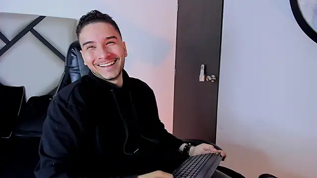 mike 257 online show from October 25, 12:13 pm