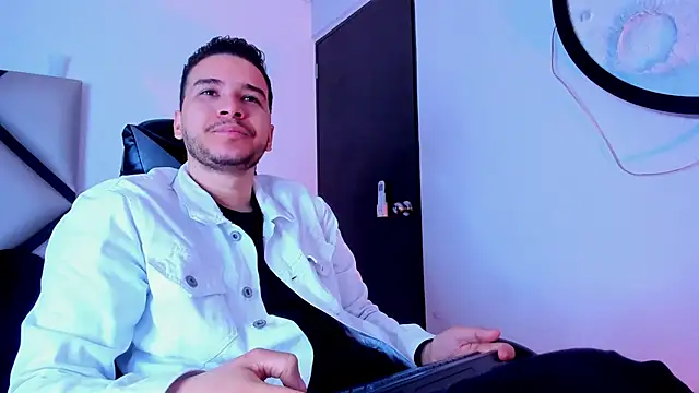 mike 257 online show from November 4, 11:53 am