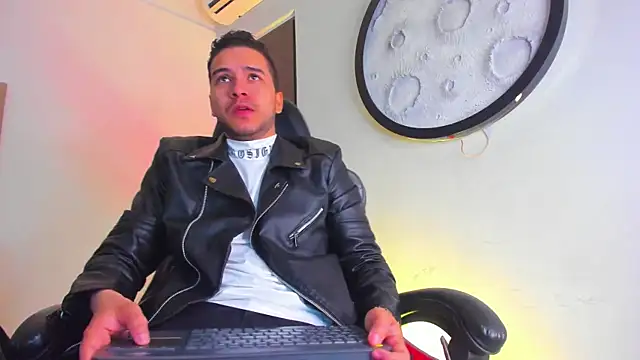 mike 257 online show from February 7, 11:25 am