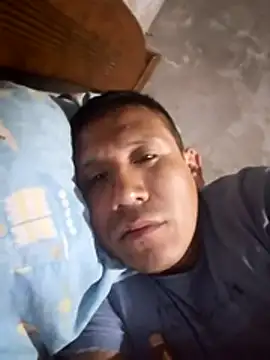 Juan199134 online show from March 2, 4:03 am