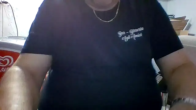 Snapshot of stefistefi8097 chatting on July 11, 4:32 pm stefistefi8097 online show from July 11, 4:32 pm