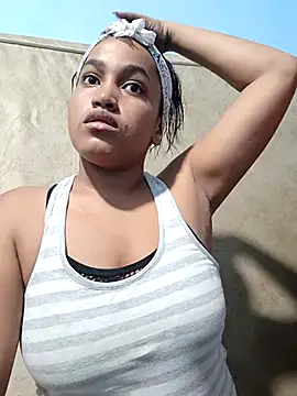 Snapshot of NahomiWalker_ chatting on November 7, 12:32 am NahomiWalker online show from November 7, 12:32 am