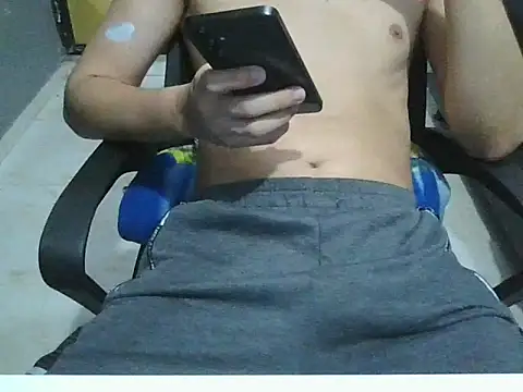 leo  bunny online show from November 8, 11:47 pm