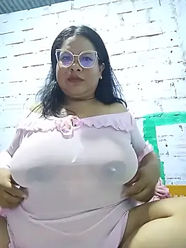 celeste122595 online show from June 7, 3:32 am