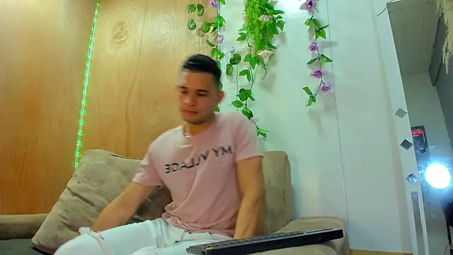 Jax Thunder online show from February 4, 2:01 pm