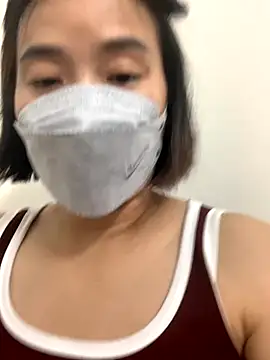 Snapshot of HinayLa chatting on October 19, 1:23 pm HinayLa online show from October 19, 1:23 pm