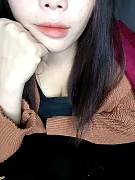 Fish yellow online show from November 20, 6:40 pm