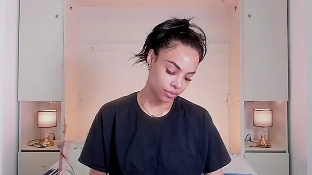 Blackywhiite online show from December 21, 6:42 am