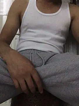 Axe-man 44 online show from October 20, 5:13 pm