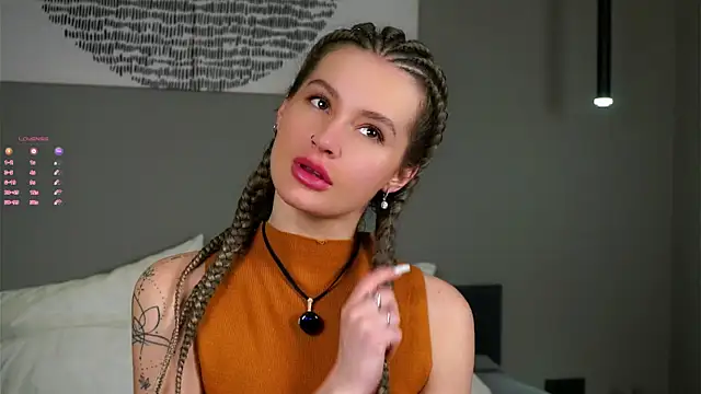 Snapshot of buvei chatting on January 8, 12:18 pm buvei online show from January 8, 12:18 pm